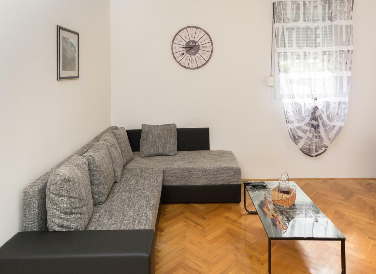 Breki Apartman ポドストラナ エクステリア 写真