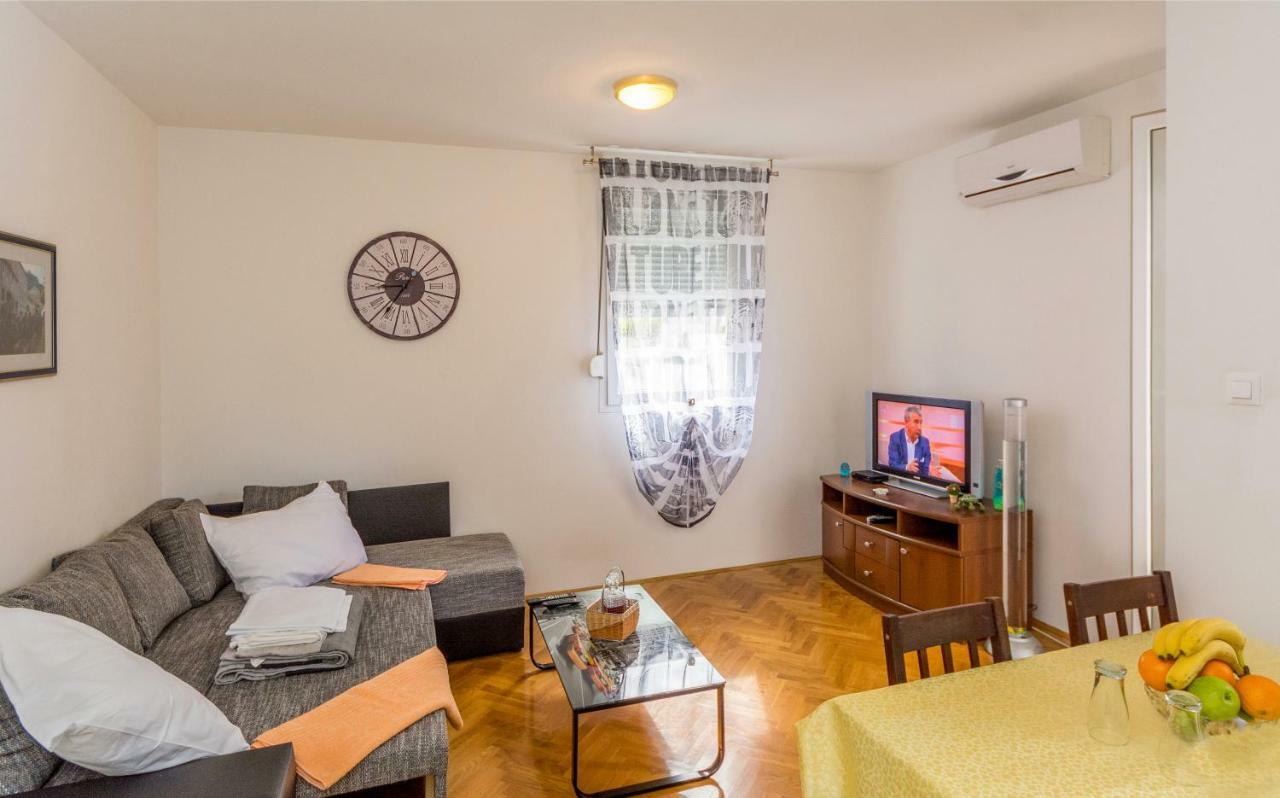 Breki Apartman ポドストラナ エクステリア 写真